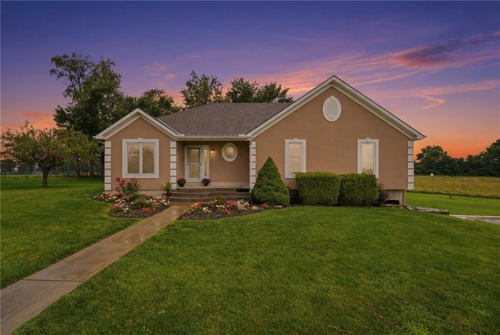 Photo of 2416 S Outer Belt Road Oak Grove MO 64075