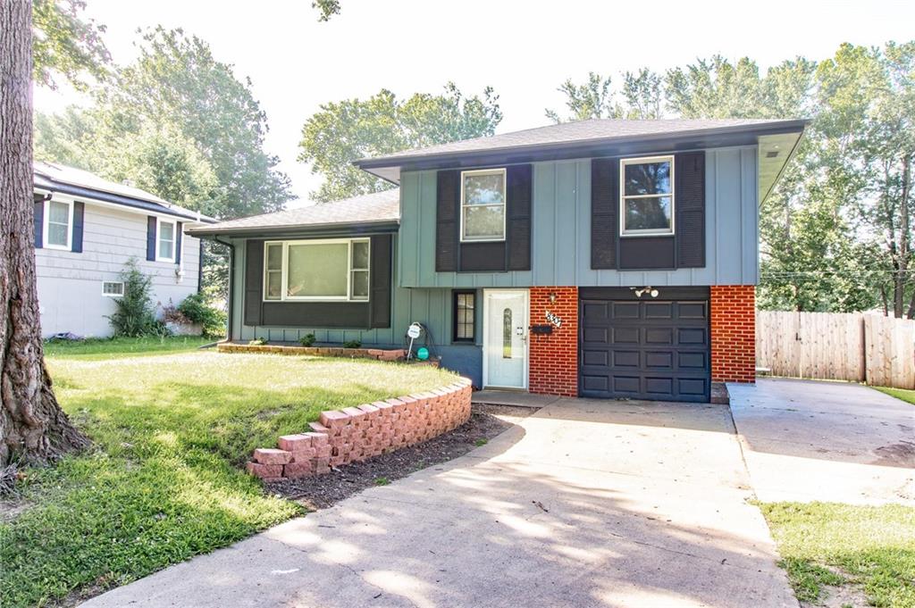 Photo of 8307 E 92nd Terrace Kansas City MO 64138