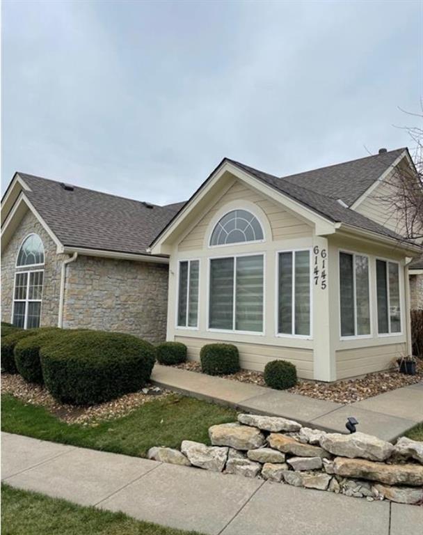 Photo of 6147 NE KENSINGTON Drive #26B Lee's Summit MO 64064