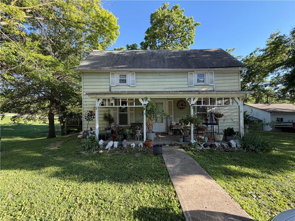 Photo of 411 E 2nd Street Dearborn MO 64439