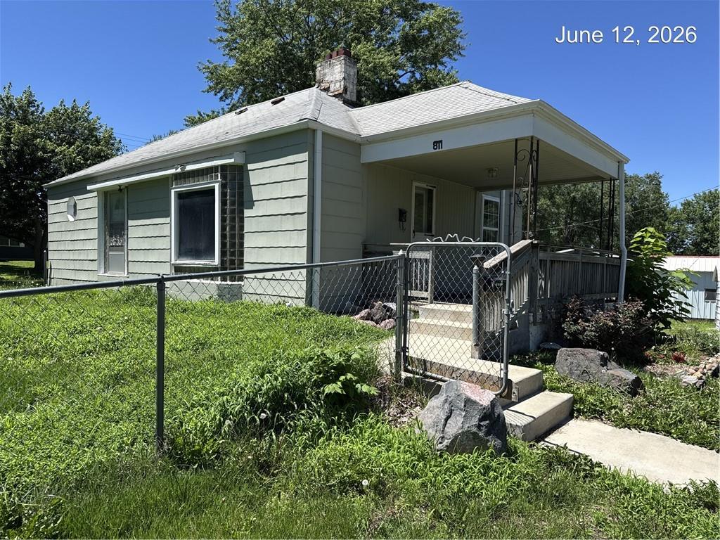 Photo of 811 W MILL Street Gallatin MO 64640