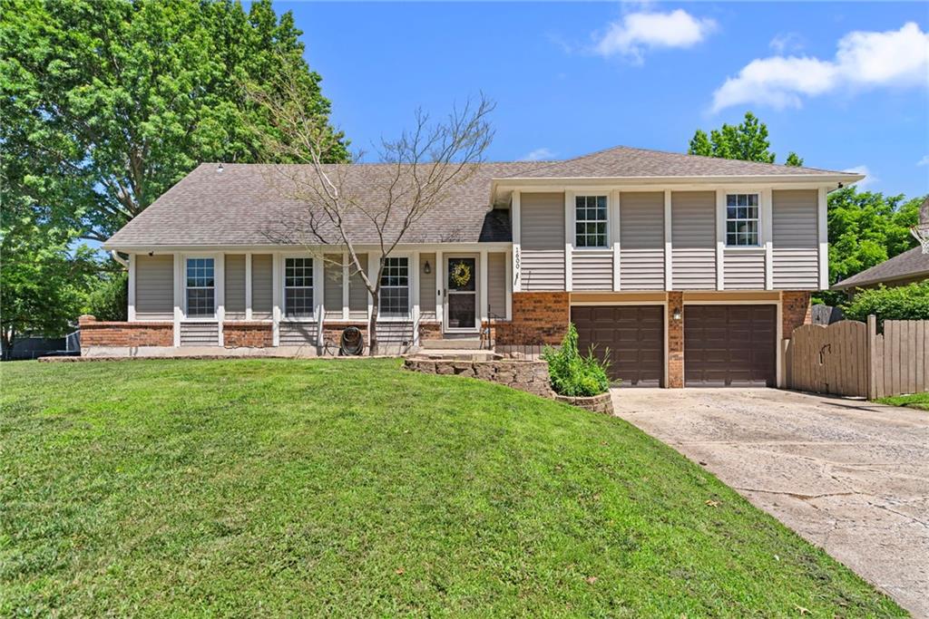 Photo of 1600 SW 24th Street Blue Springs MO 64015