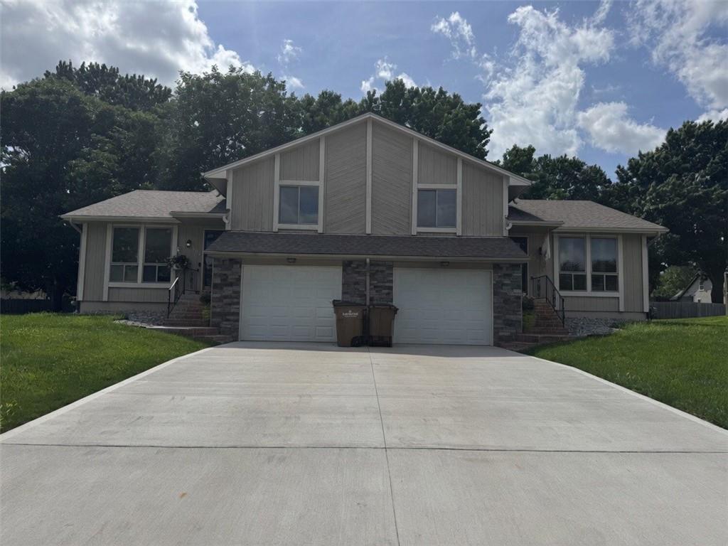 Photo of 304 N Rice Street Raymore MO 64083