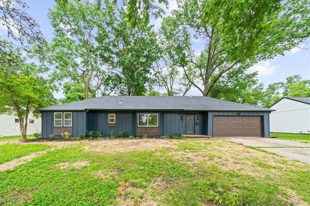 Photo of 5711 W 78th Terrace Prairie Village KS 66208