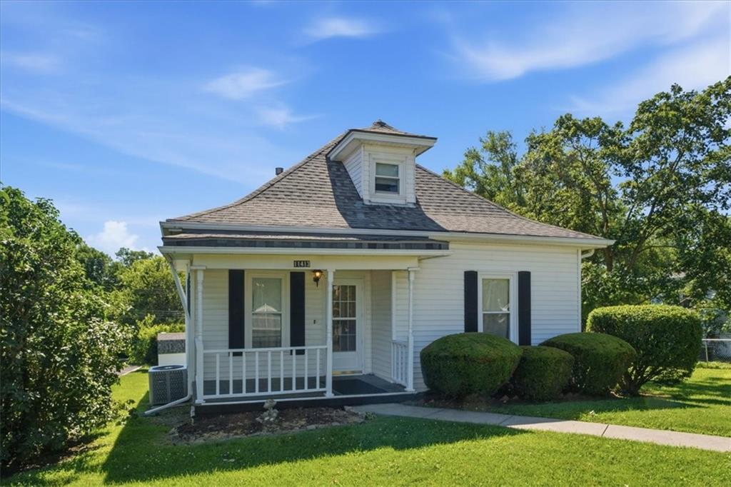 Photo of 11413 N Main Street Kansas City MO 64155