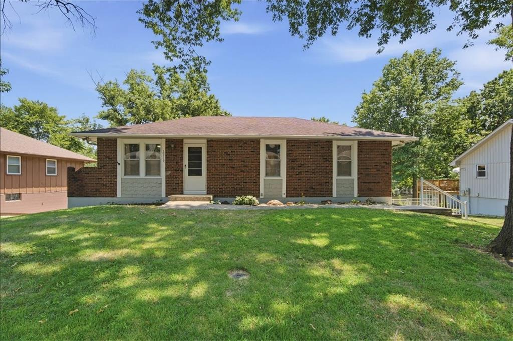 Photo of 2919 DOWNEY Avenue Independence MO 64055