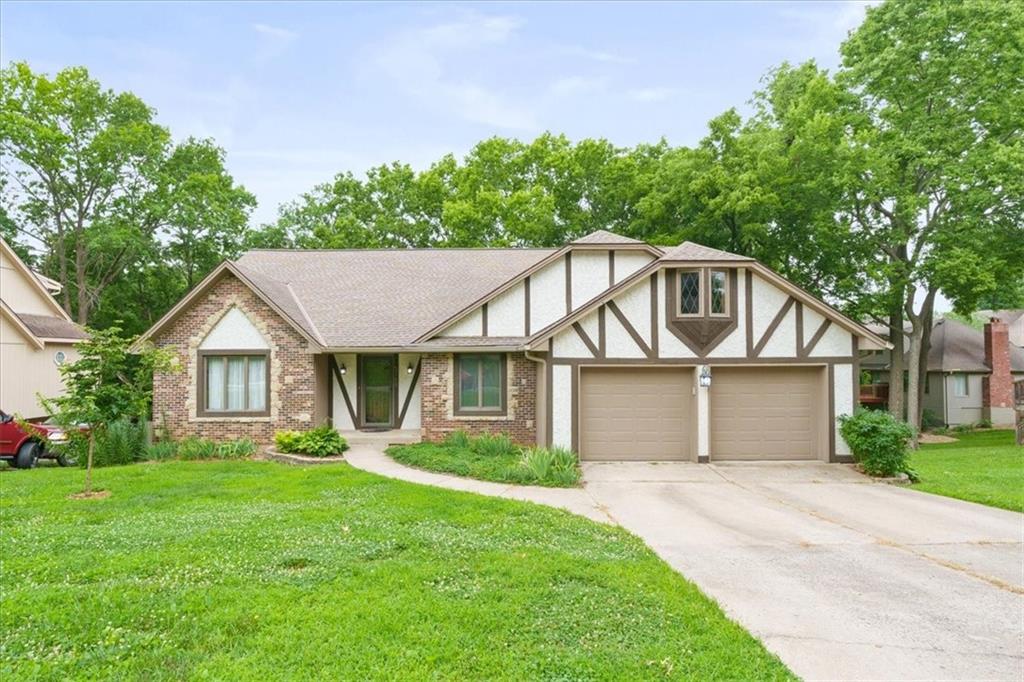 Photo of 5768 Bower Street Kansas City MO 64133