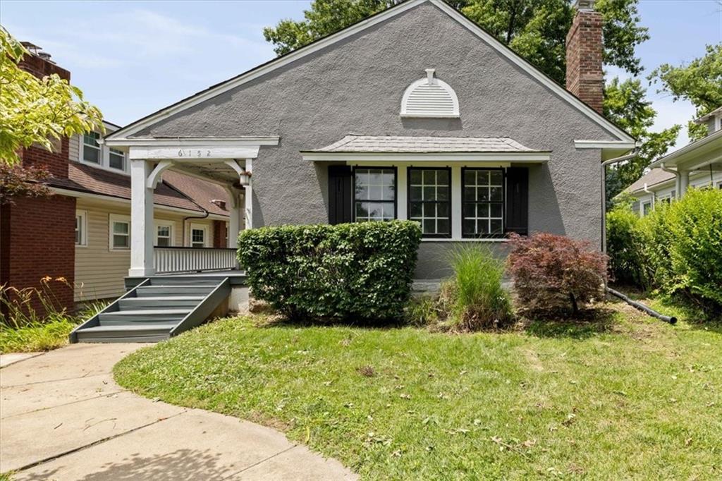 Photo of 6152 Locust Street Kansas City MO 64110