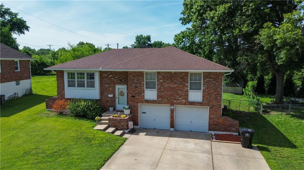 Photo of 15408 E 42nd Place Independence MO 64055