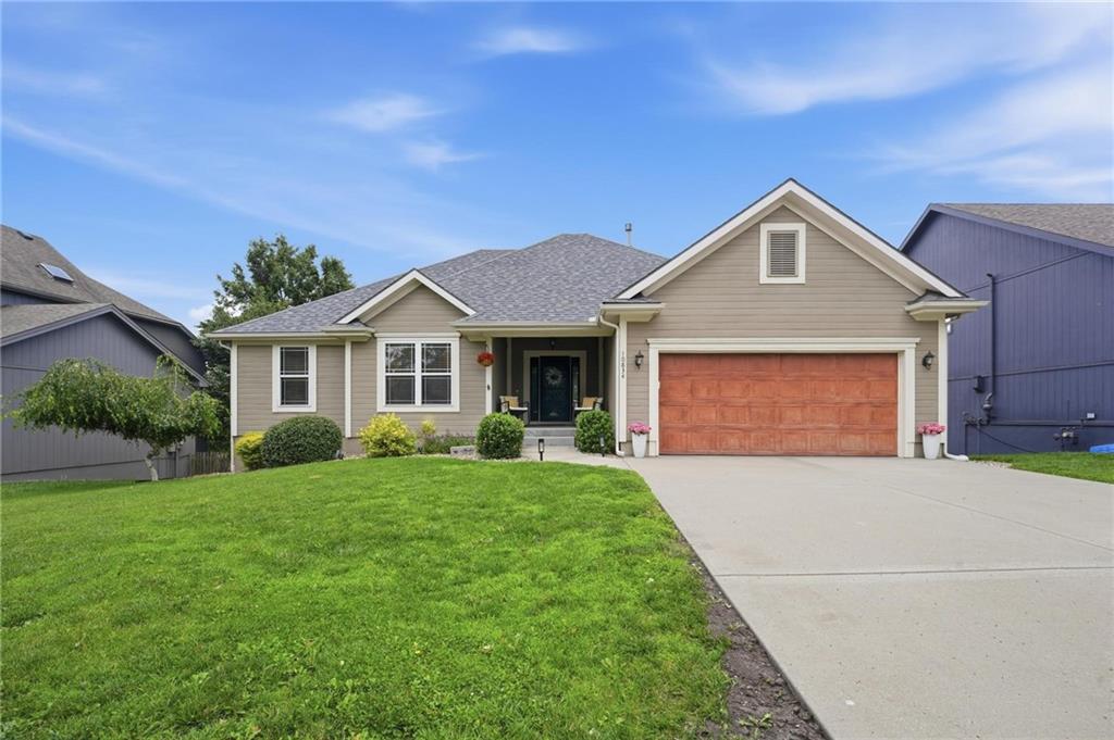 Photo of 10834 N Manchester Avenue Kansas City MO 64157
