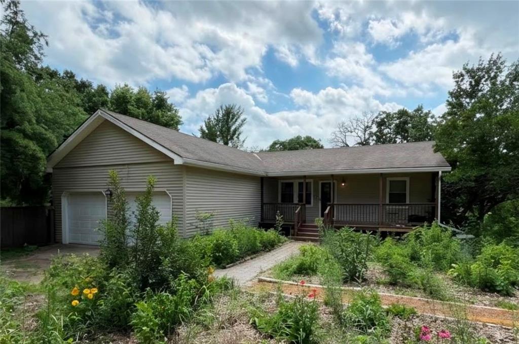 Photo of 14226 NW County 14001 Road Drexel MO 64742