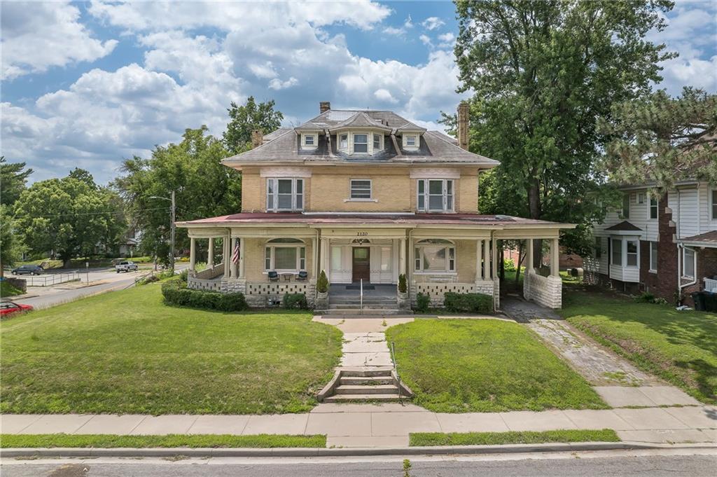 Photo of 2120 Faraon Street St Joseph MO 64501