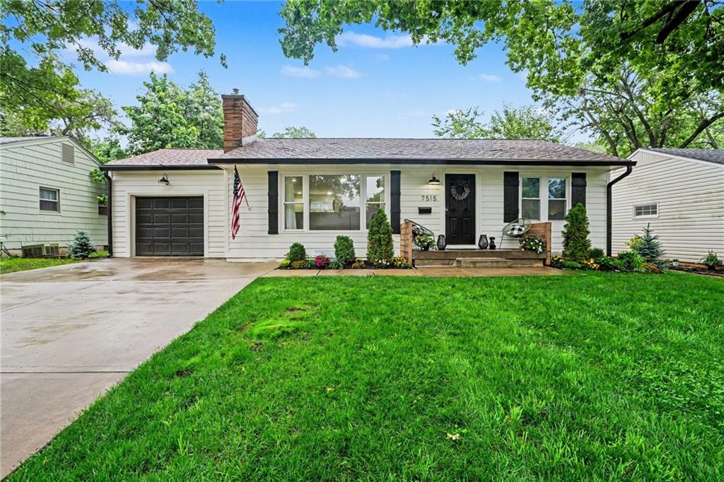 Photo of 7515 Juniper Drive Prairie Village KS 66208
