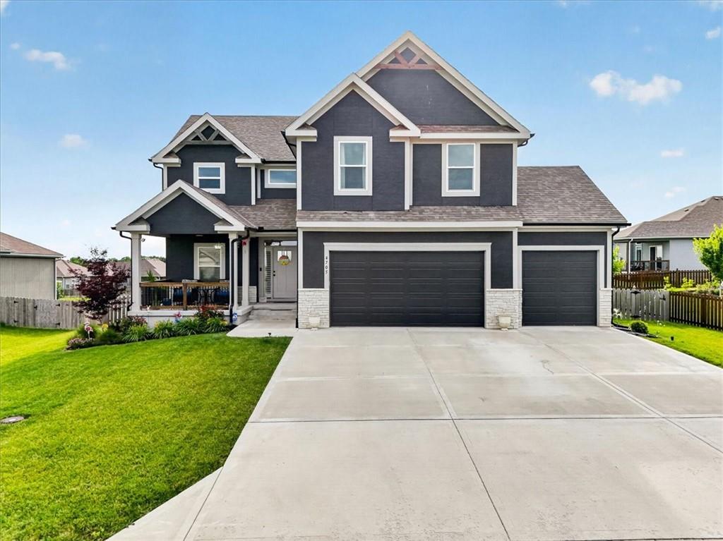 Photo of 4705 SW 3rd Street Blue Springs MO 64014