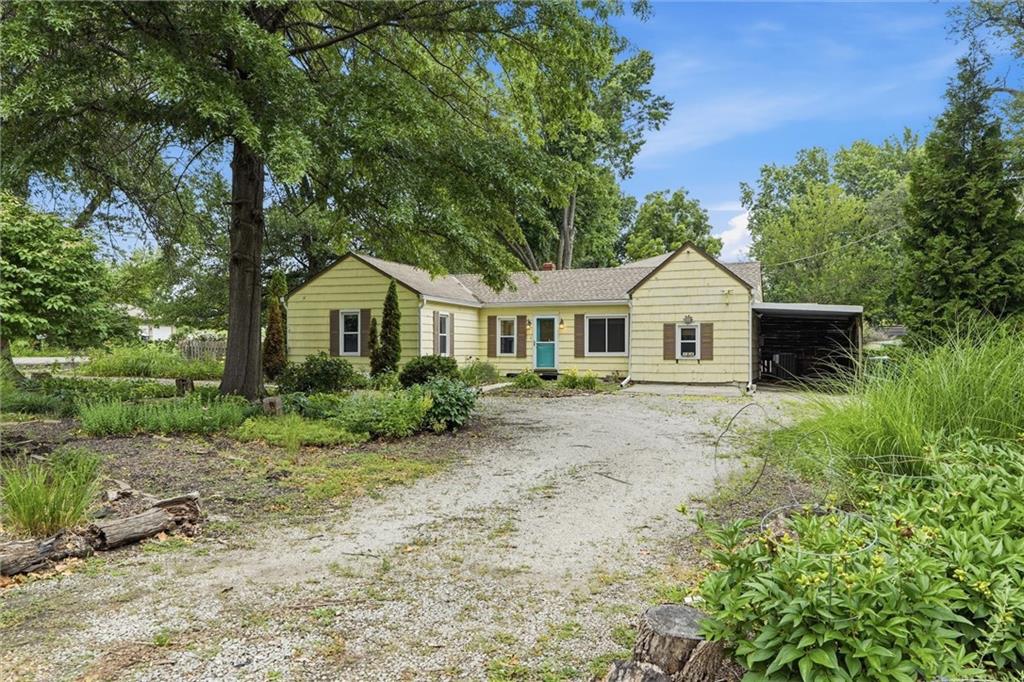 Photo of 900 E 117th Street Kansas City MO 64131