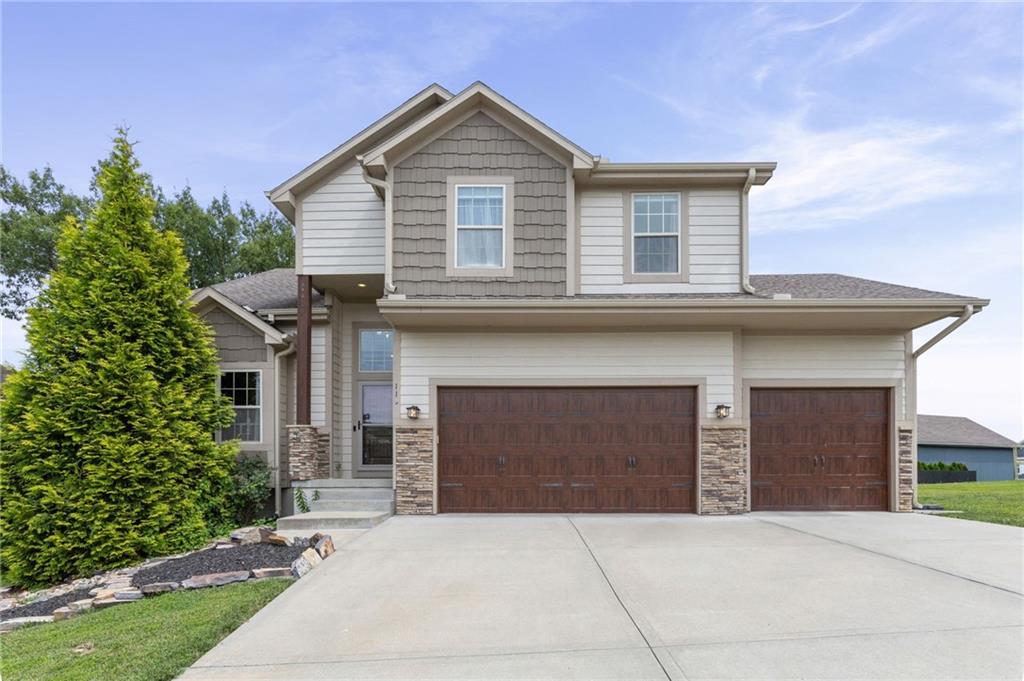 Photo of 115 E Maple Street Lone Jack MO 64070