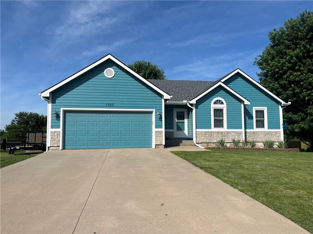 Photo of 1003 Lisa Court Baldwin City KS 66006