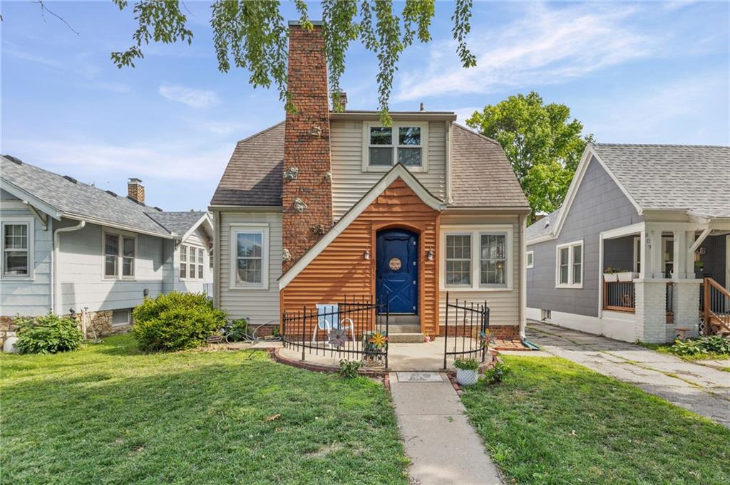 Photo of 811 E 23rd Avenue North Kansas City MO 64116