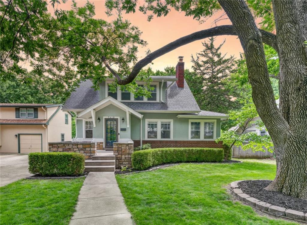 Photo of 7419 Jarboe Street Kansas City MO 64114
