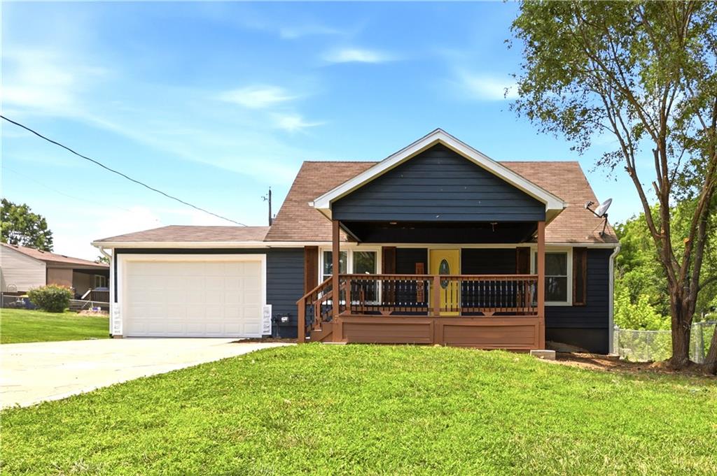 Photo of 8848 LANE Avenue Kansas City MO 64138