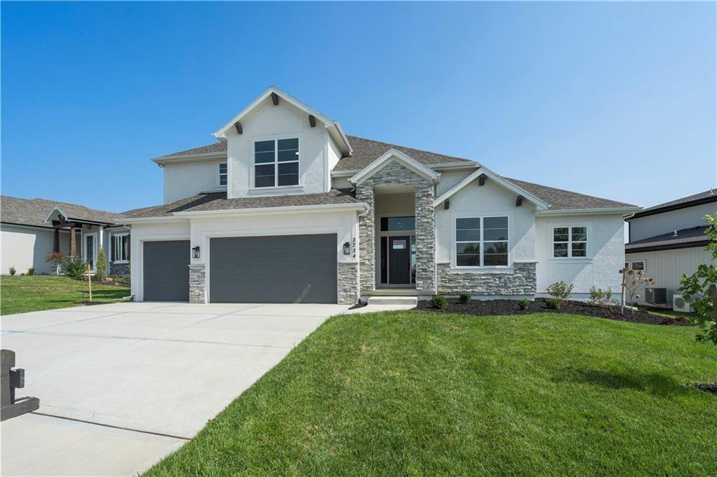 Photo of 5843 NW Black Oak Court Parkville MO 64152
