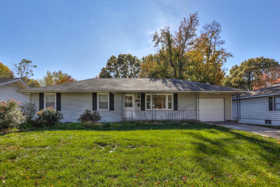 Photo of 6705 E 99th Street Kansas City MO 64134