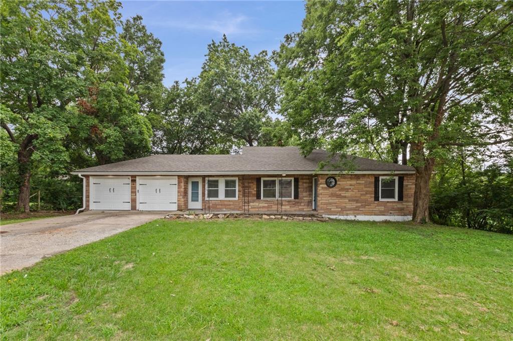 Photo of 8105 E 80th Terrace Kansas City MO 64138