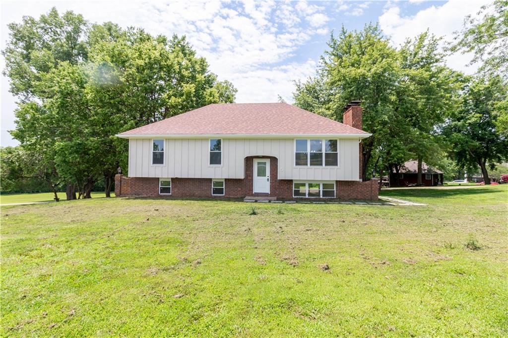Photo of 5 Tara Lane Faucett MO 64448