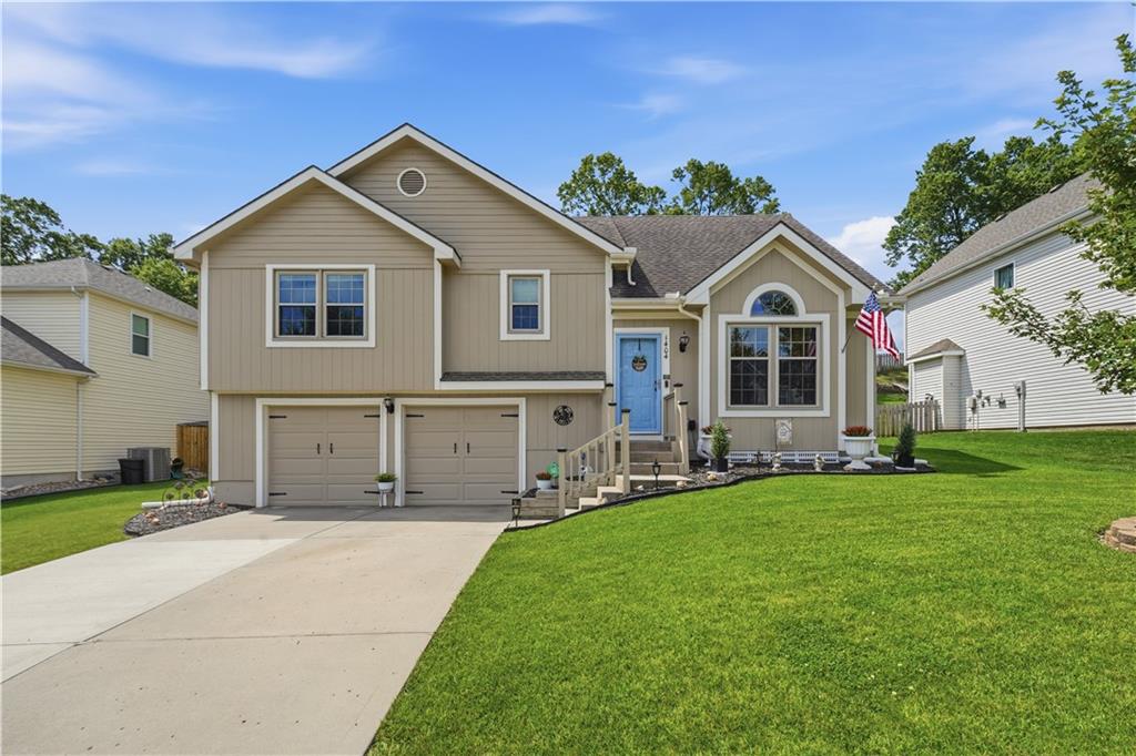 Photo of 1404 Fox Run Trail Platte City MO 64079