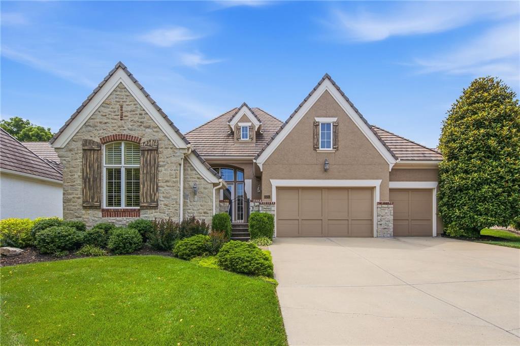Photo of 15212 Fontana Street Leawood KS 66224