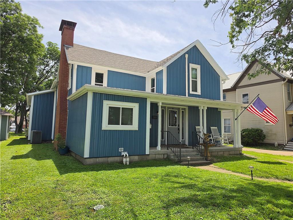 Photo of 309 S Washington Avenue Iola KS 66749