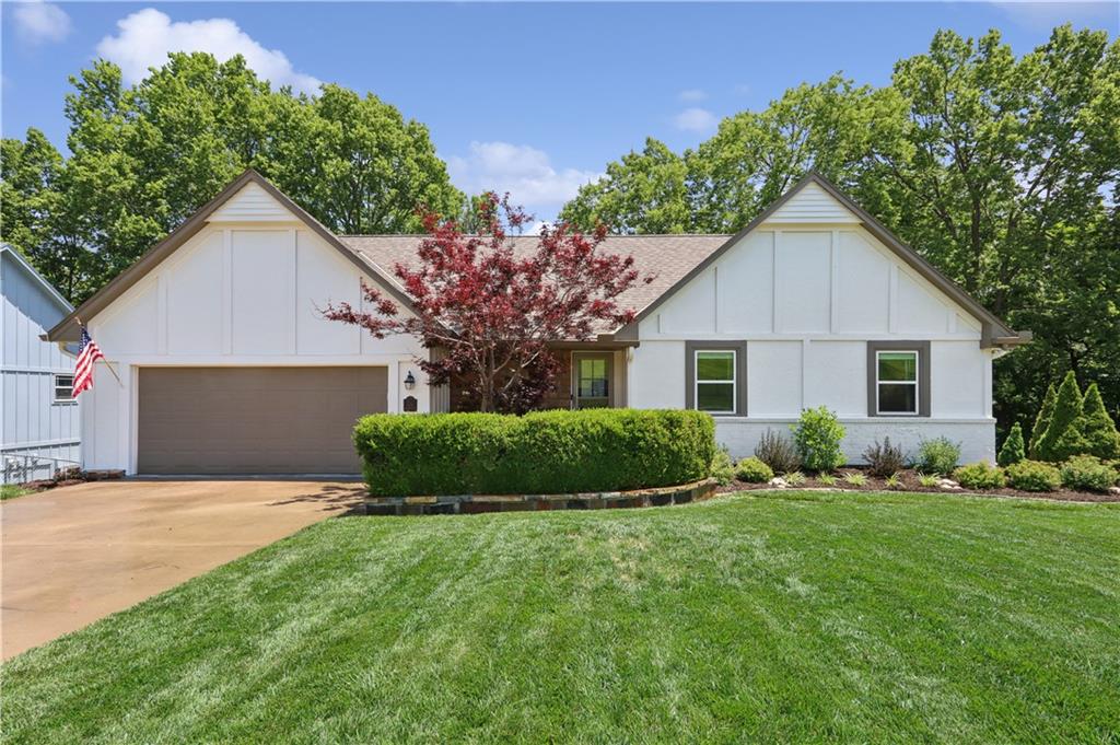 Photo of 5909 Greenwood Street Shawnee KS 66216