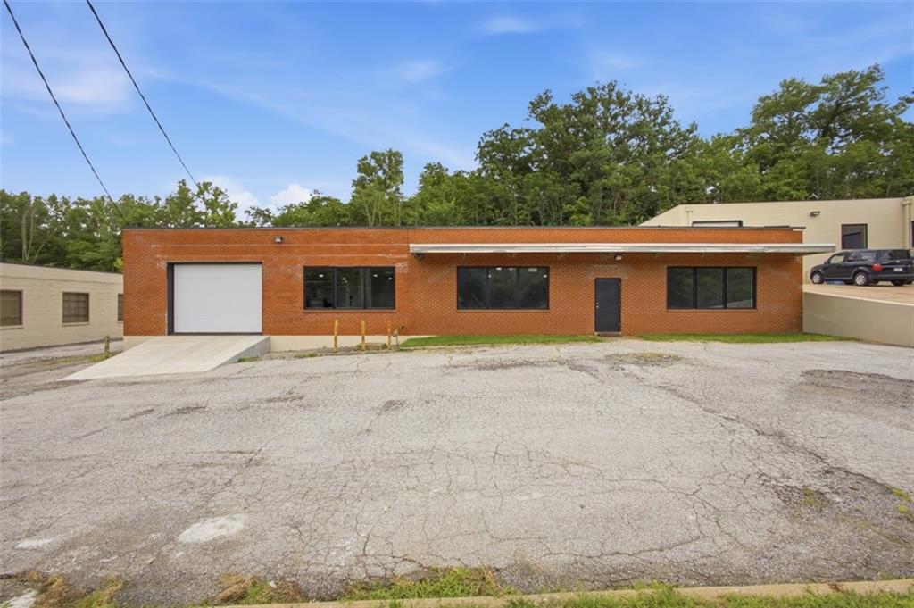 Photo of 5629 Raytown Road Kansas City MO 64133