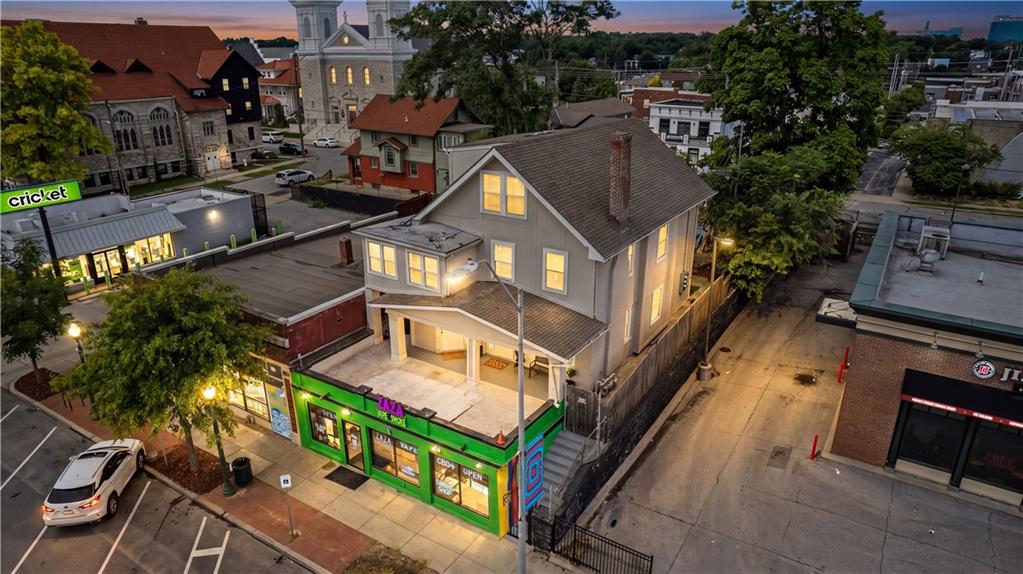 Photo of 3912 Broadway Boulevard Kansas City MO 64111