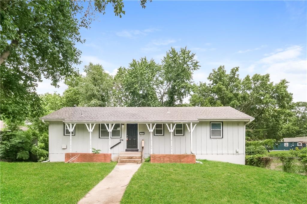 Photo of 11016 E 51st Street Kansas City MO 64133