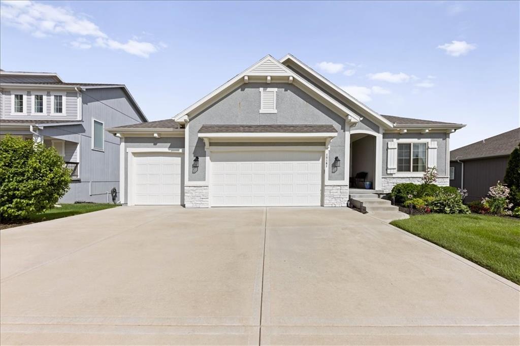 Photo of 18161 Hauser Street Overland Park KS 66013