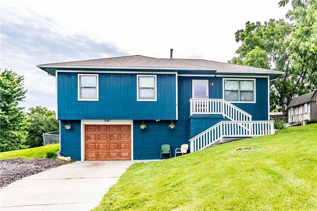 Photo of 81 SW 101 Road Warrensburg MO 64093