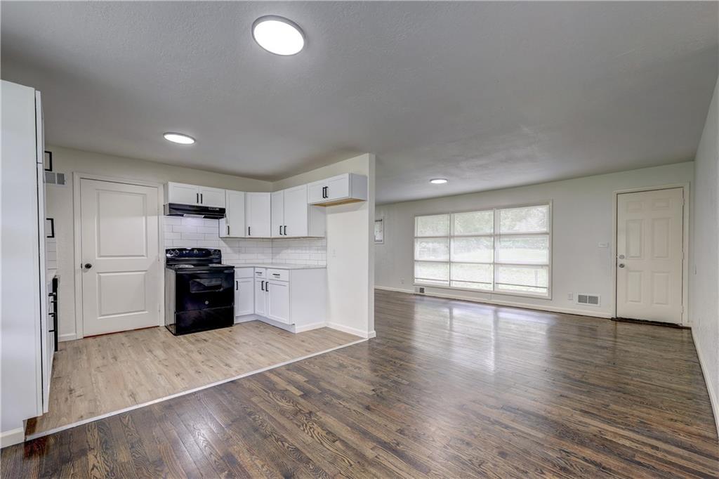 Photo of 7800 E 108th Street Kansas City MO 64134