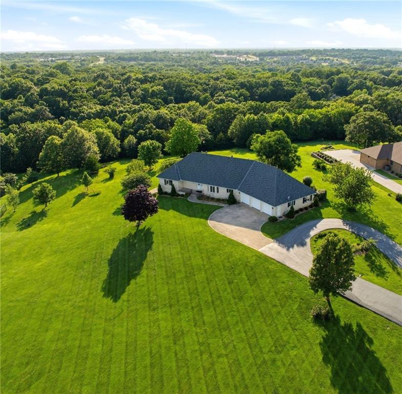 Photo of 1012 PCA Road Warrensburg MO 64093