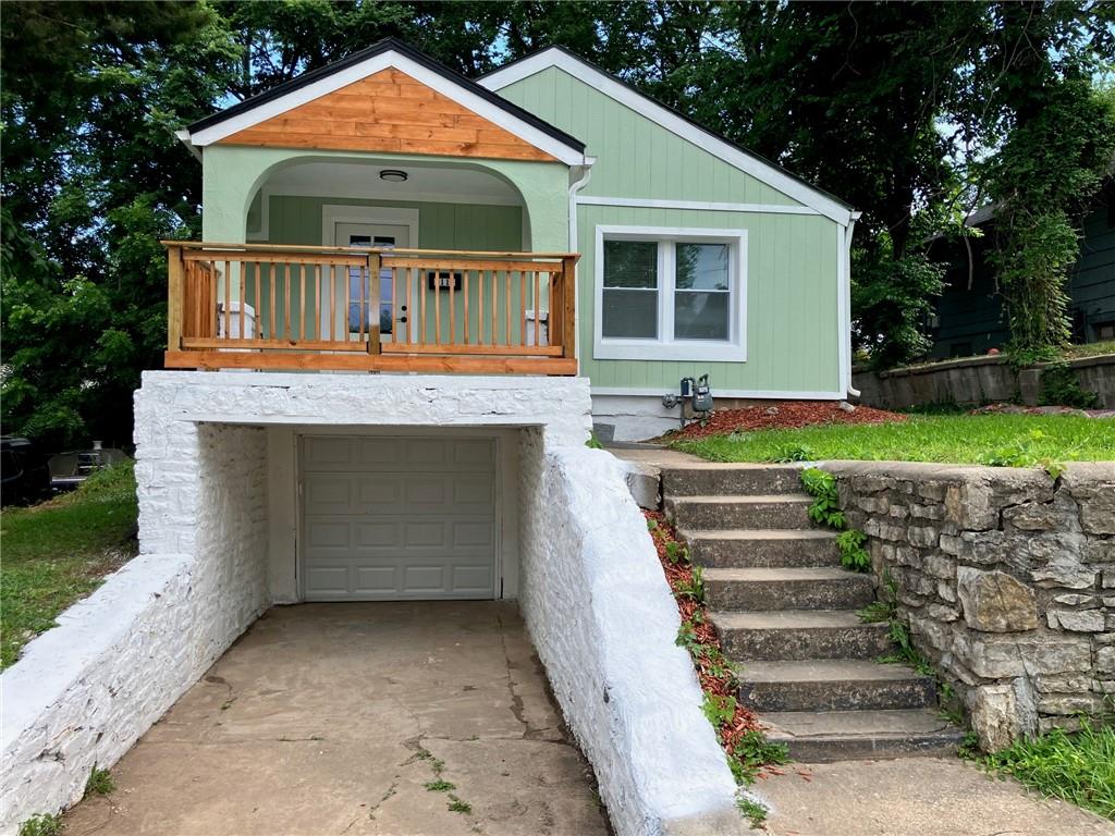 Photo of 3111 Waverly Avenue Kansas City KS 66102