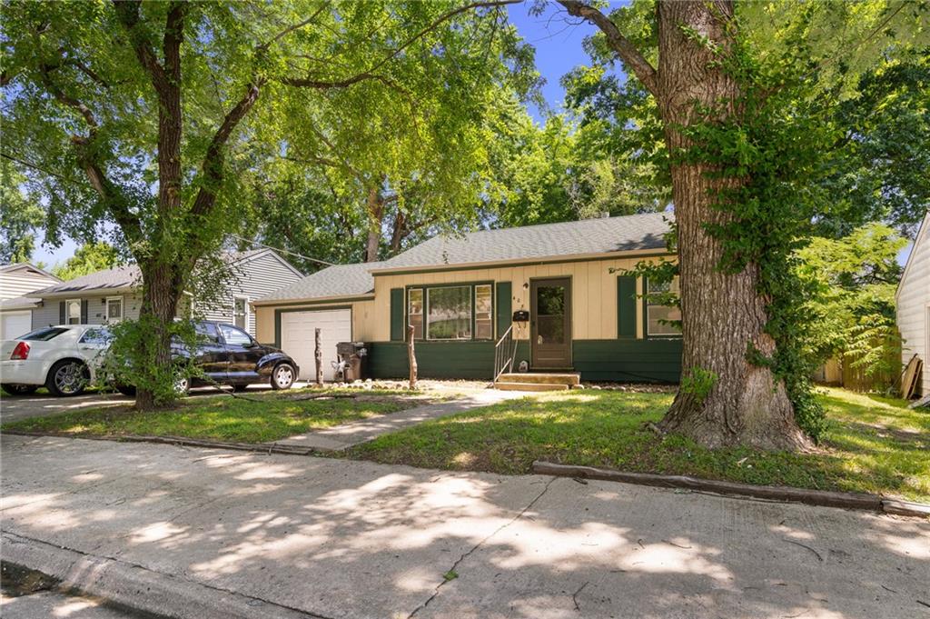 Photo of 405 N Rogers Street Independence MO 64050