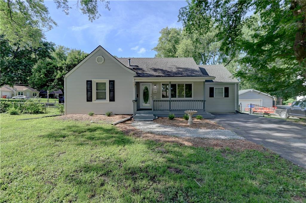 Photo of 1201 W 31st Street Independence MO 64055