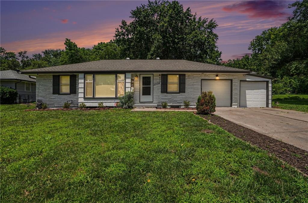 Photo of 10104 Wheeling Avenue Kansas City MO 64134