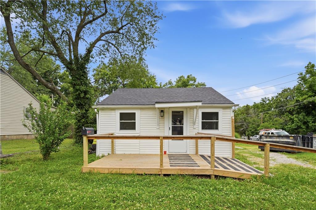 Photo of 1100 S Savage Street Independence MO 64050