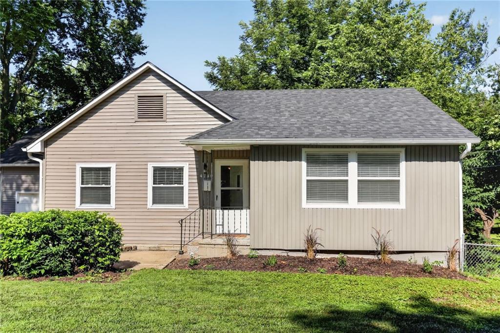 Photo of 4740 Delmar Street Roeland Park KS 66205