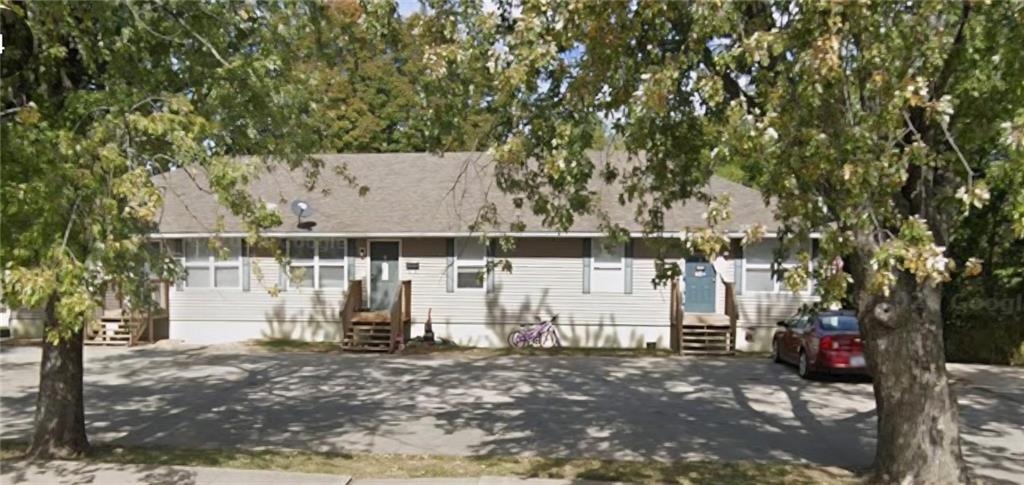 Photo of 215 W Montgomery Street Odessa MO 64076
