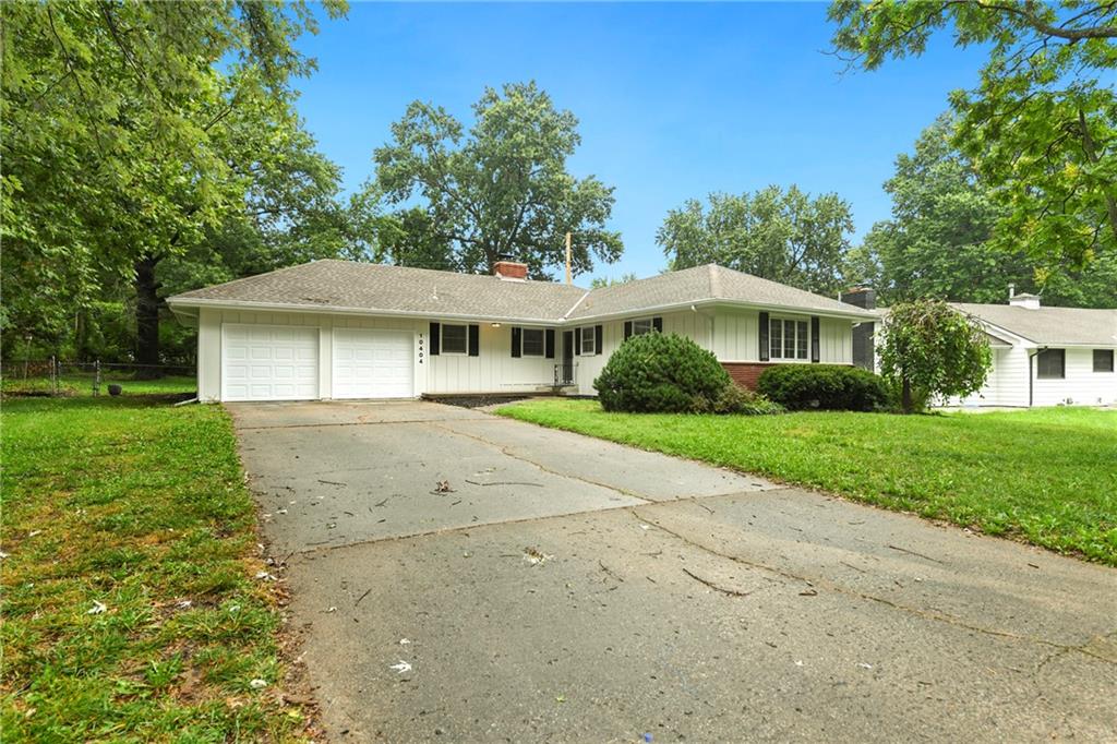 Photo of 10404 E 81st Terrace Raytown MO 64138