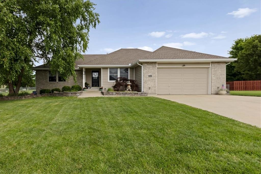 Photo of 603 Canyon Drive Pleasant Hill MO 64080