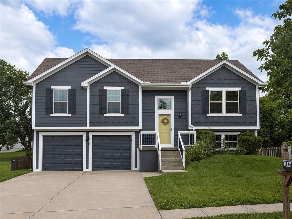 Photo of 11816 N Belmont Avenue Kansas City MO 64156