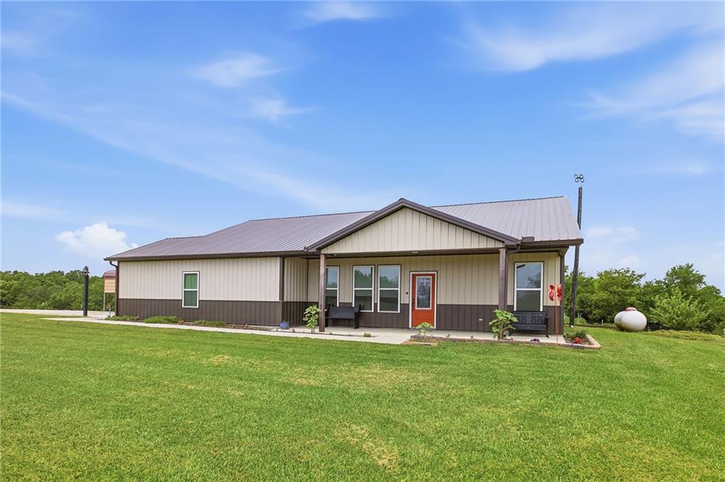 Photo of 1389 NW 1000th Road Urich MO 64788